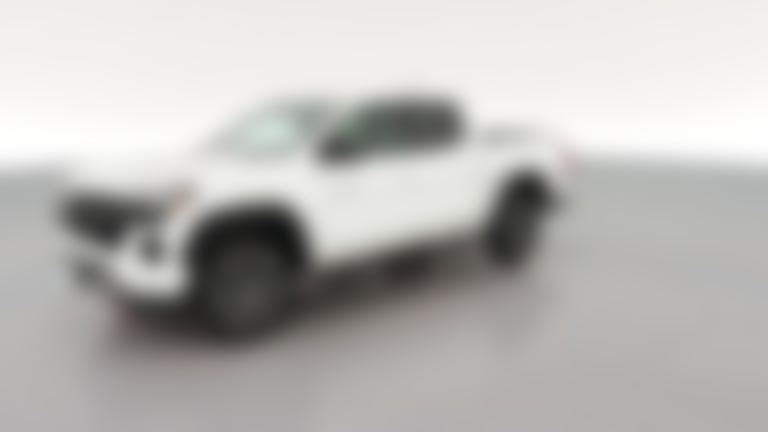 2024 Chevrolet Colorado Crew Cab vehicle photo