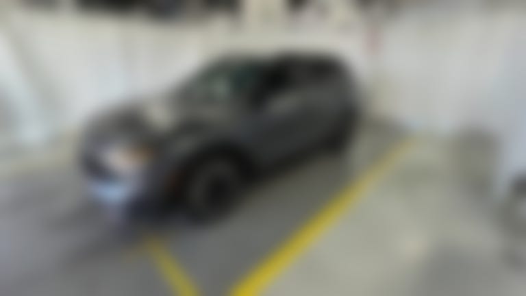 2024 Kia Sportage Plug-in Hybrid vehicle photo