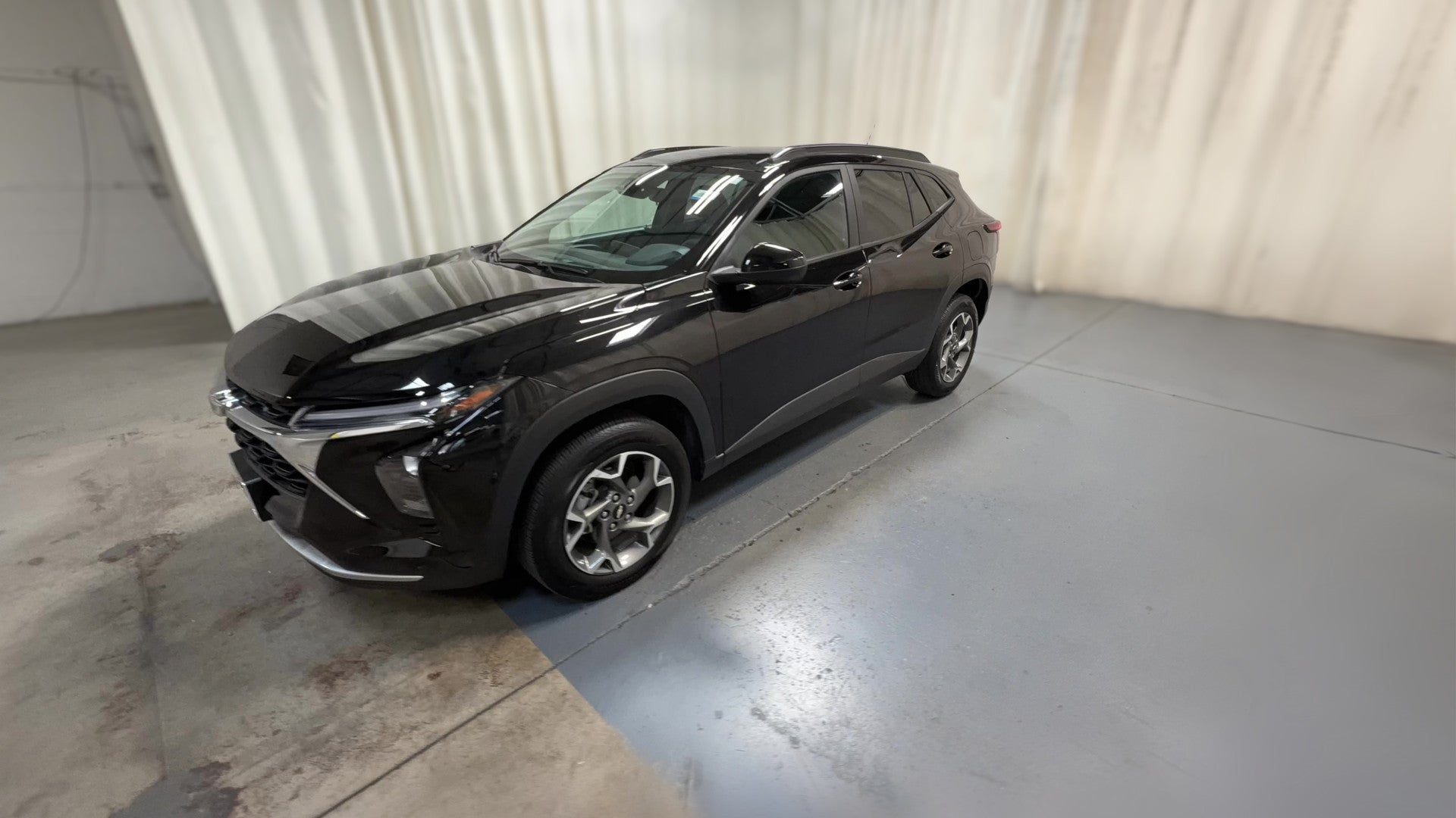 2025 Chevrolet Trax vehicle photo