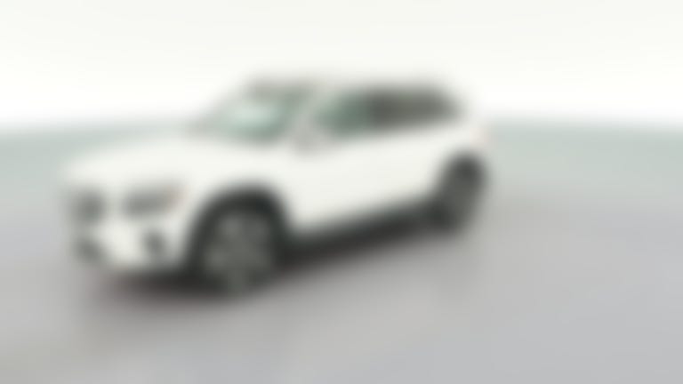 2025 Mercedes-Benz GLB vehicle photo
