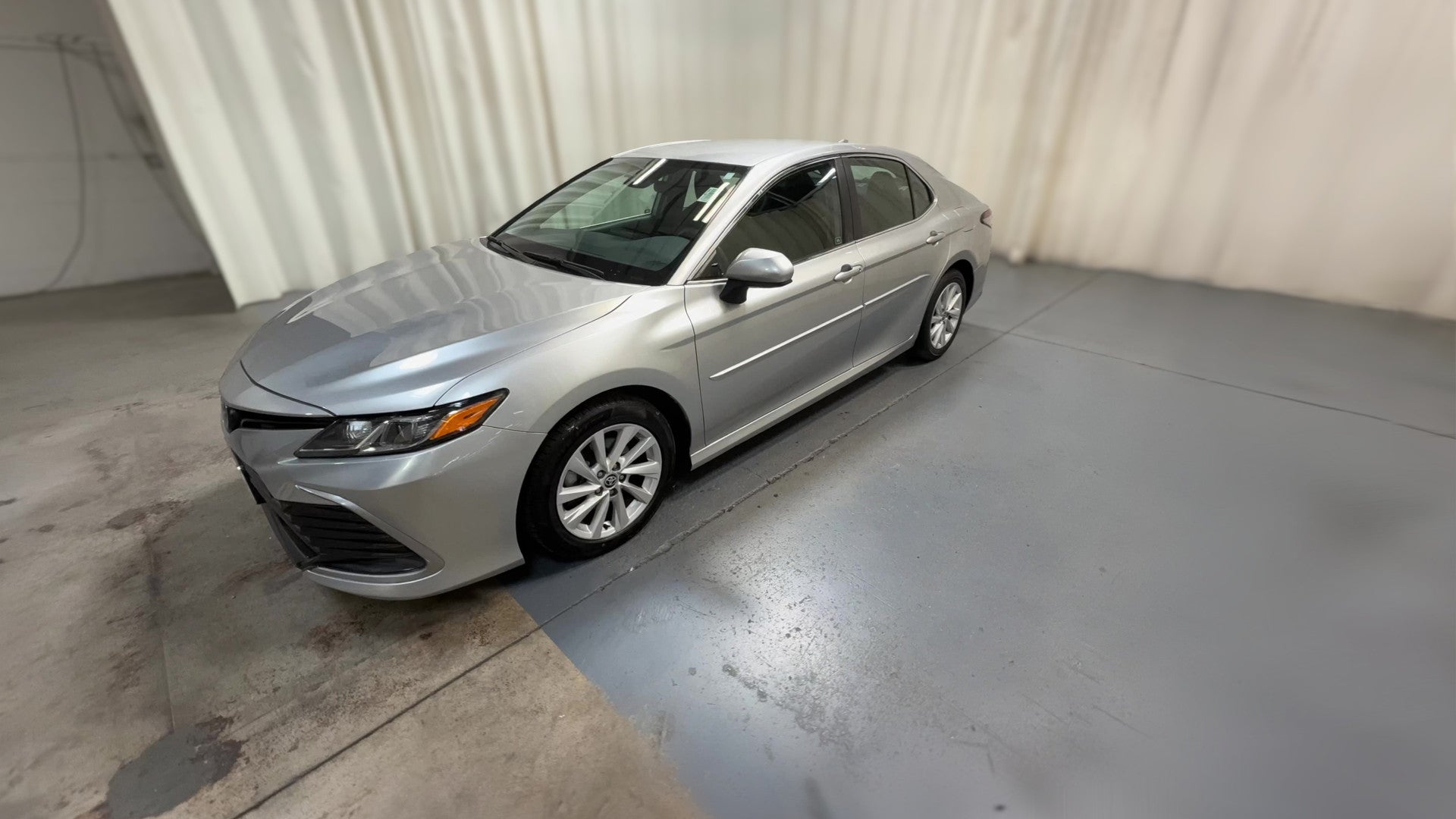 2023 Toyota Camry vehicle photo