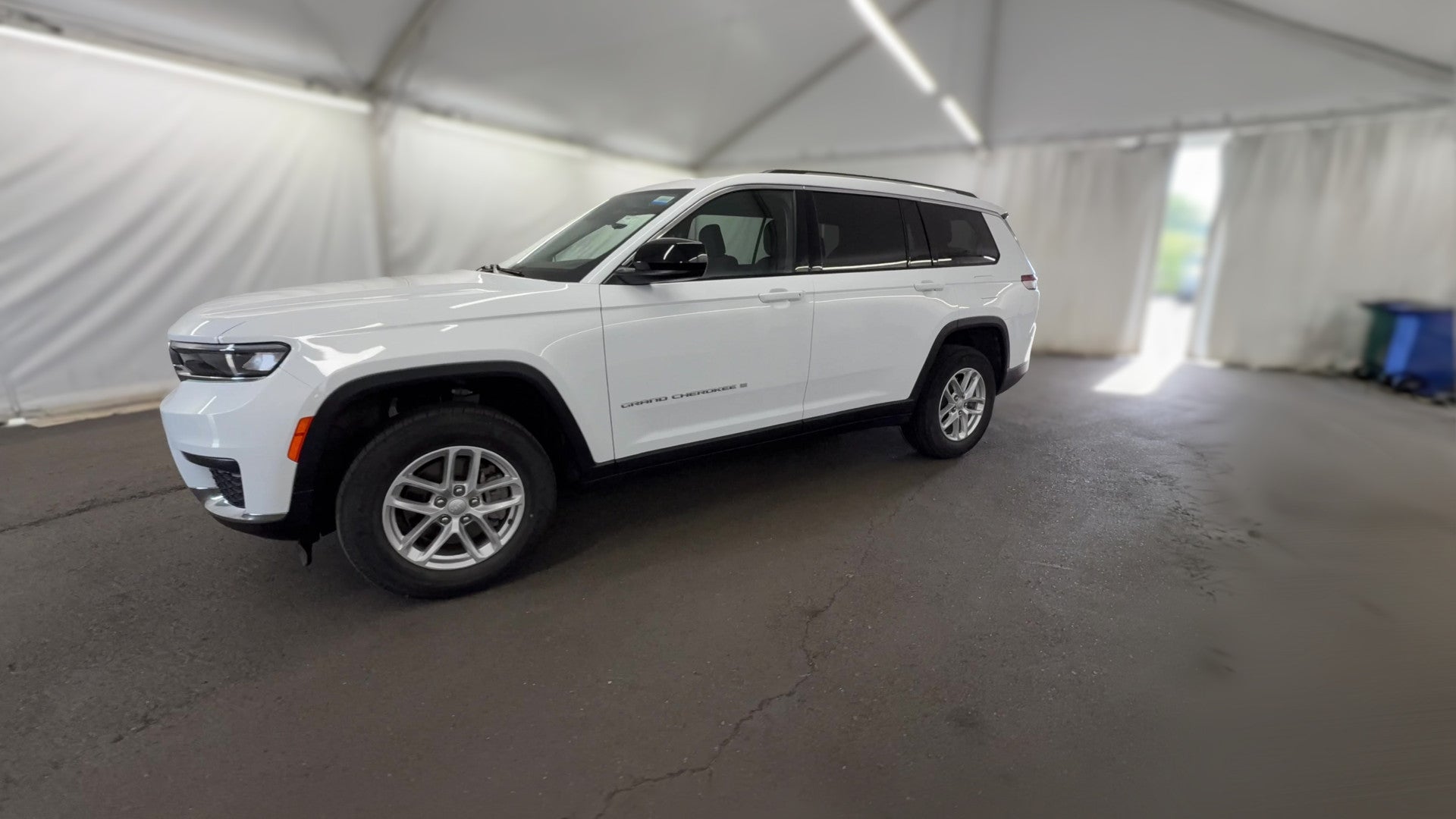 2023 Jeep Grand Cherokee L vehicle photo