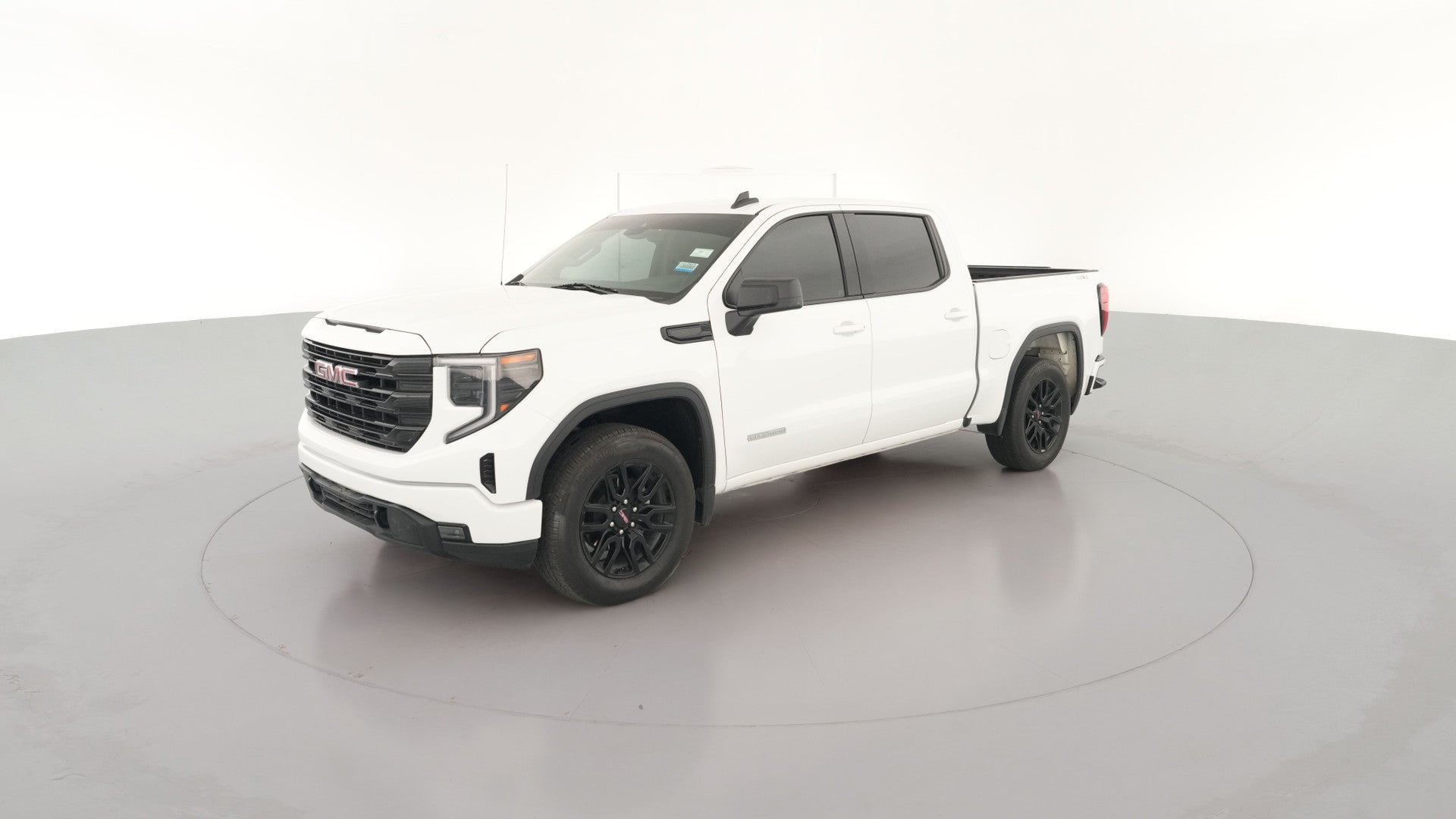 2024 GMC Sierra 1500 Crew Cab vehicle photo