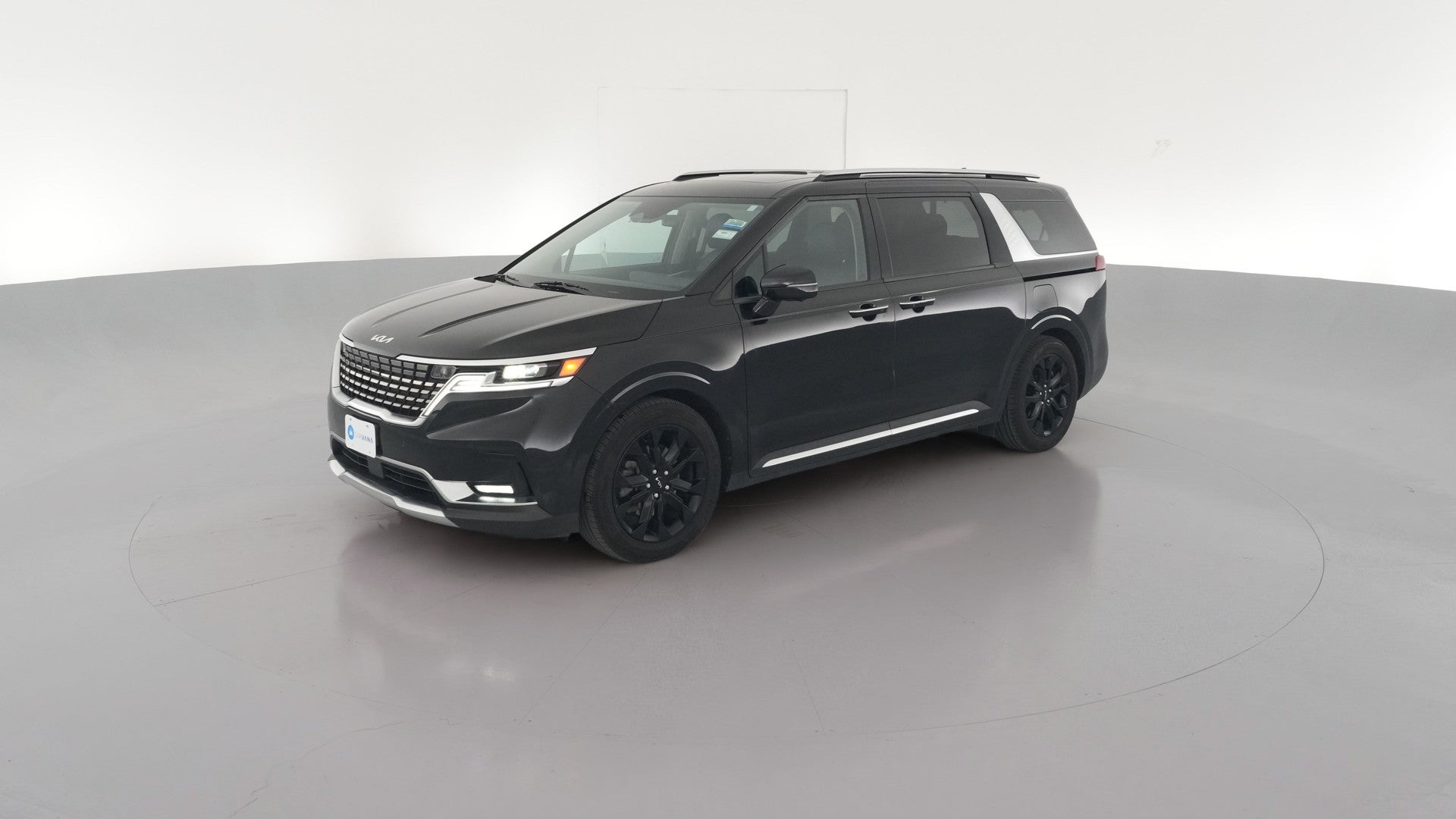 2022 Kia Carnival vehicle photo
