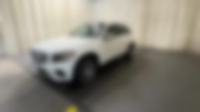 2016 Mercedes-Benz GLC vehicle photo
