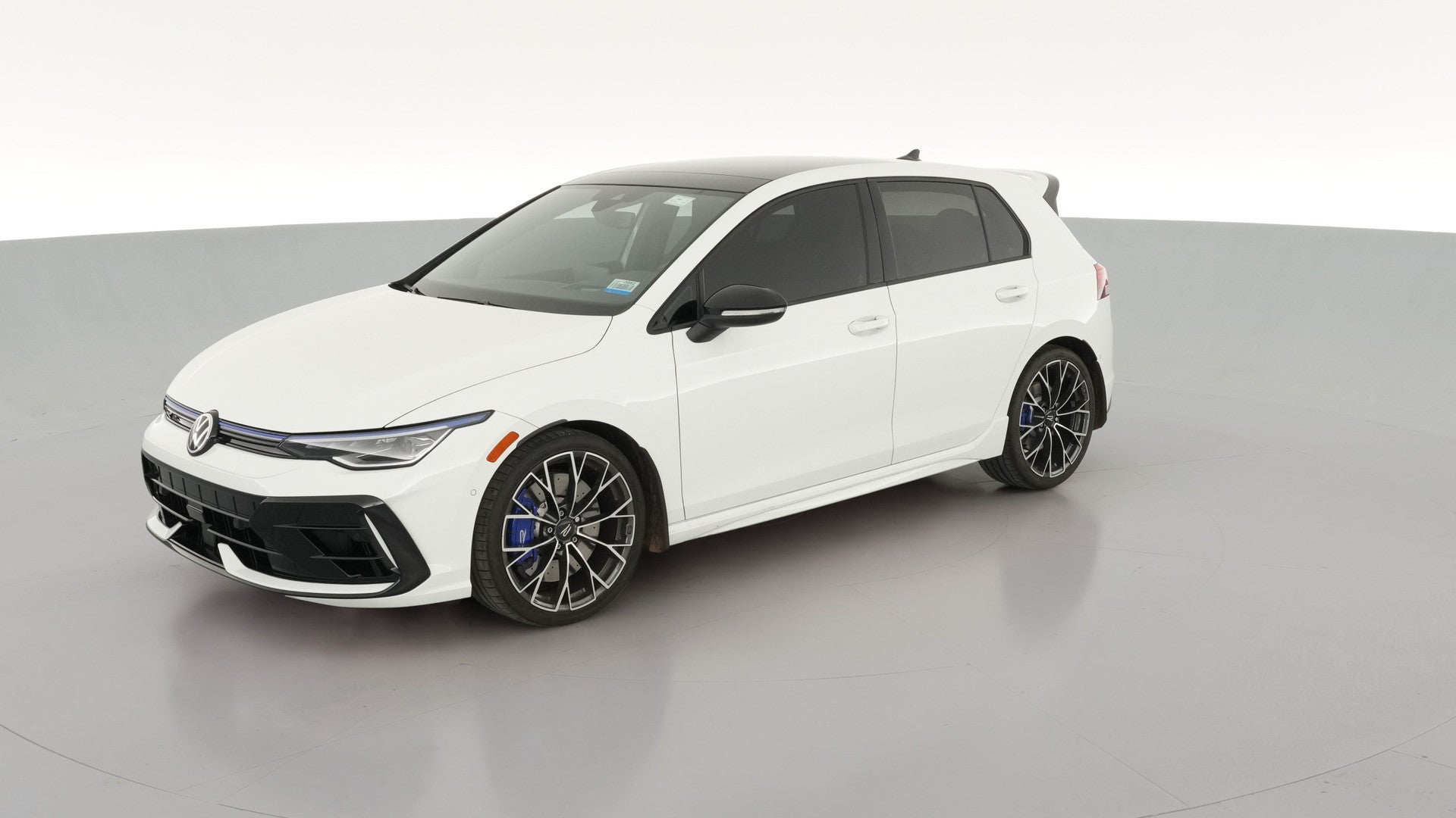2025 Volkswagen Golf R vehicle photo