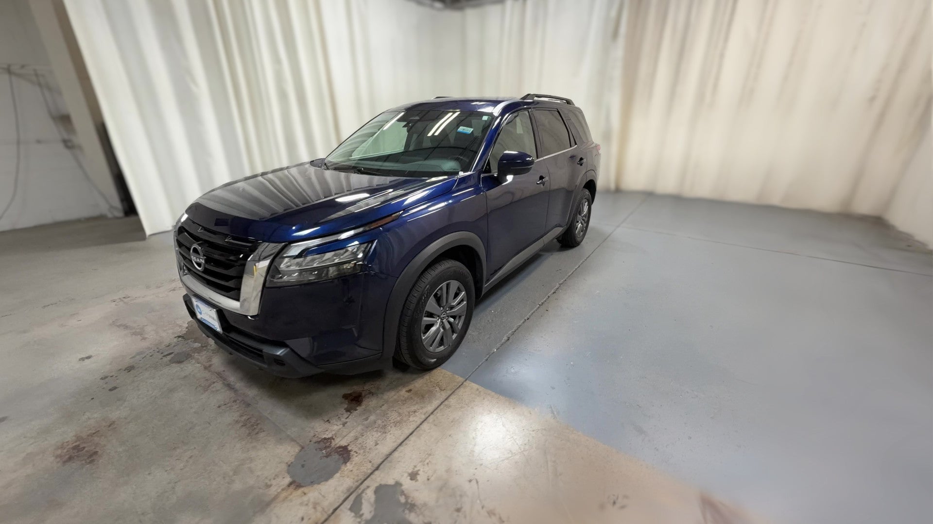 2025 Nissan Pathfinder vehicle photo
