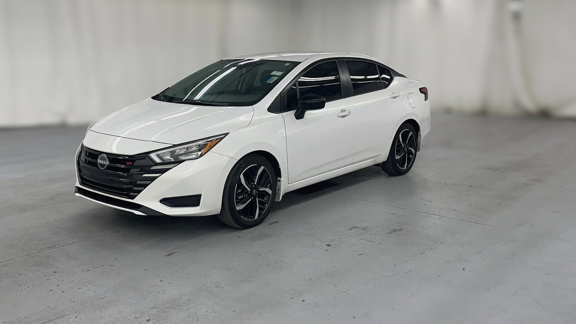 2023 Nissan Versa vehicle photo
