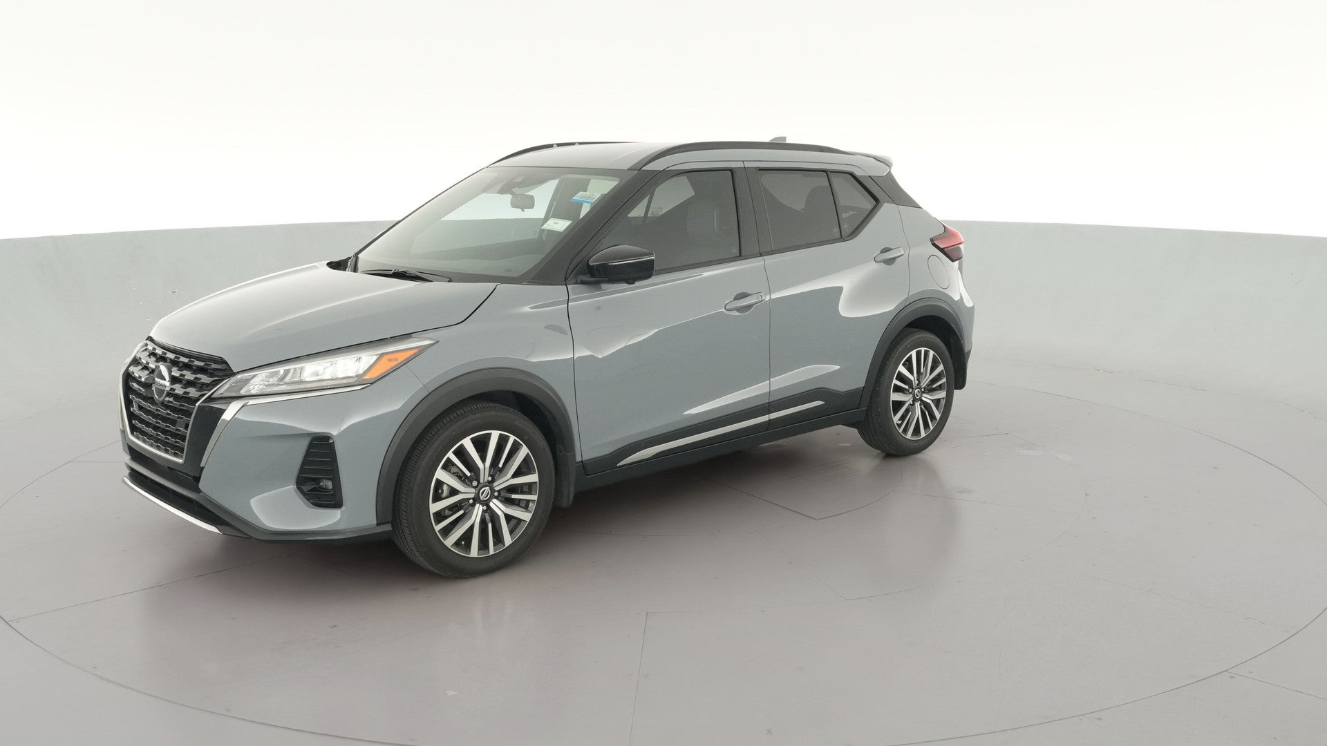 2021 Nissan Kicks vehicle photo