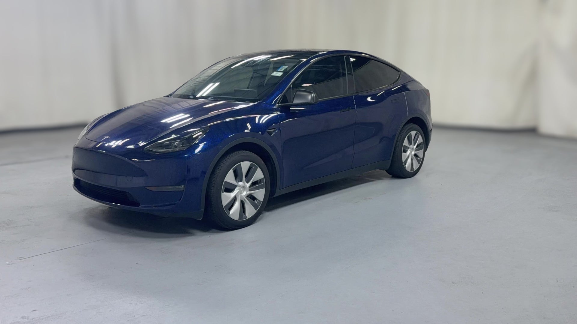 2024 Tesla Model Y vehicle photo