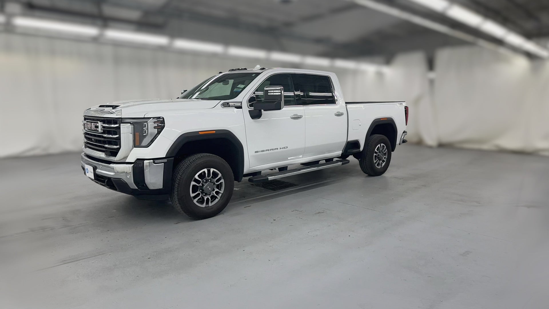 2026 GMC Sierra 2500 HD Crew Cab vehicle photo