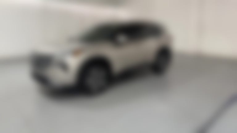 2025 Nissan Rogue vehicle photo