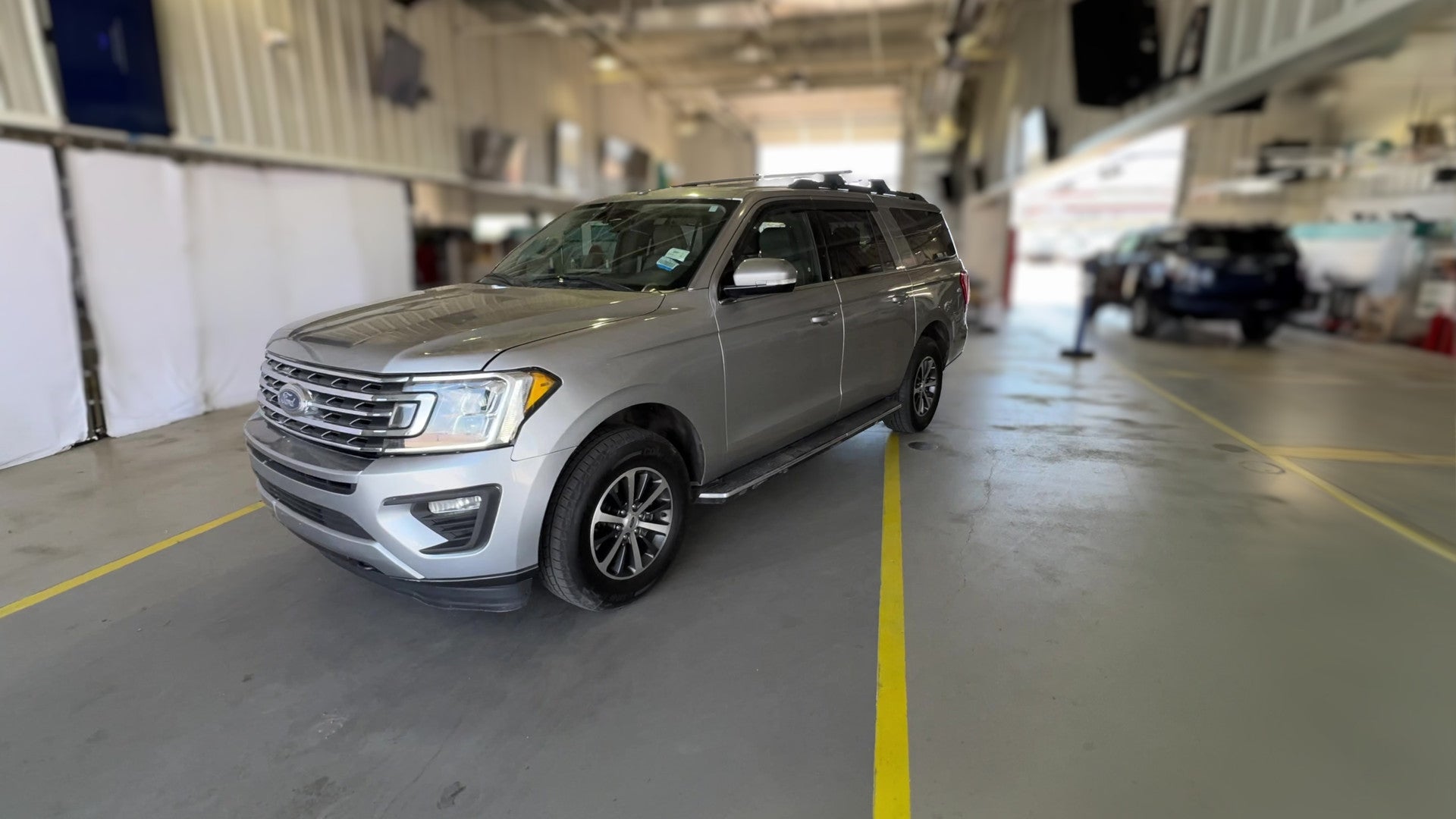 2020 Ford Expedition MAX vehicle photo