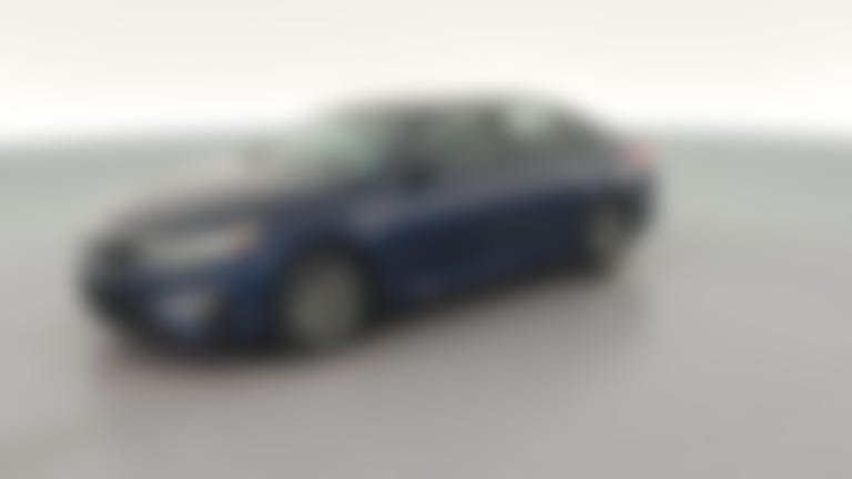 2020 Kia Optima vehicle photo