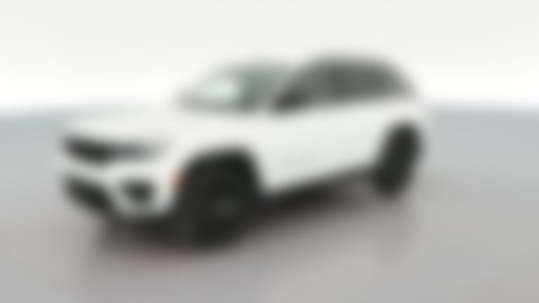 2025 Jeep Grand Cherokee vehicle photo