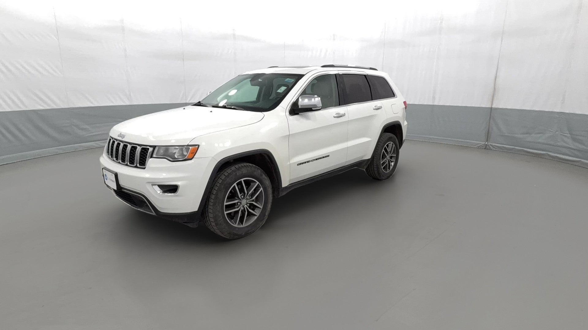 2017 Jeep Grand Cherokee vehicle photo