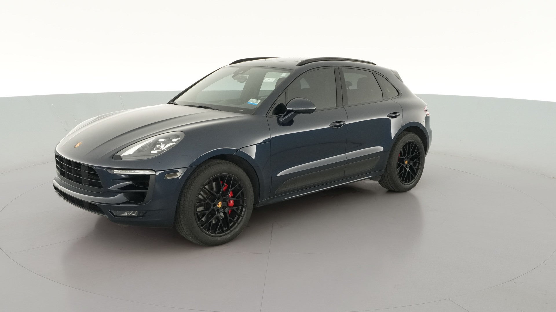 2018 Porsche Macan vehicle photo