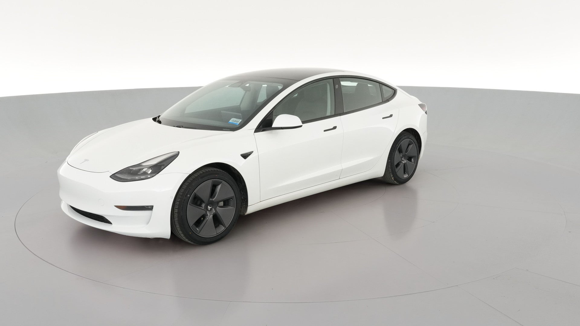 2021 Tesla Model 3 vehicle photo