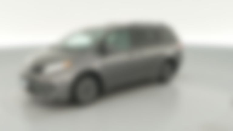 2020 Toyota Sienna vehicle photo