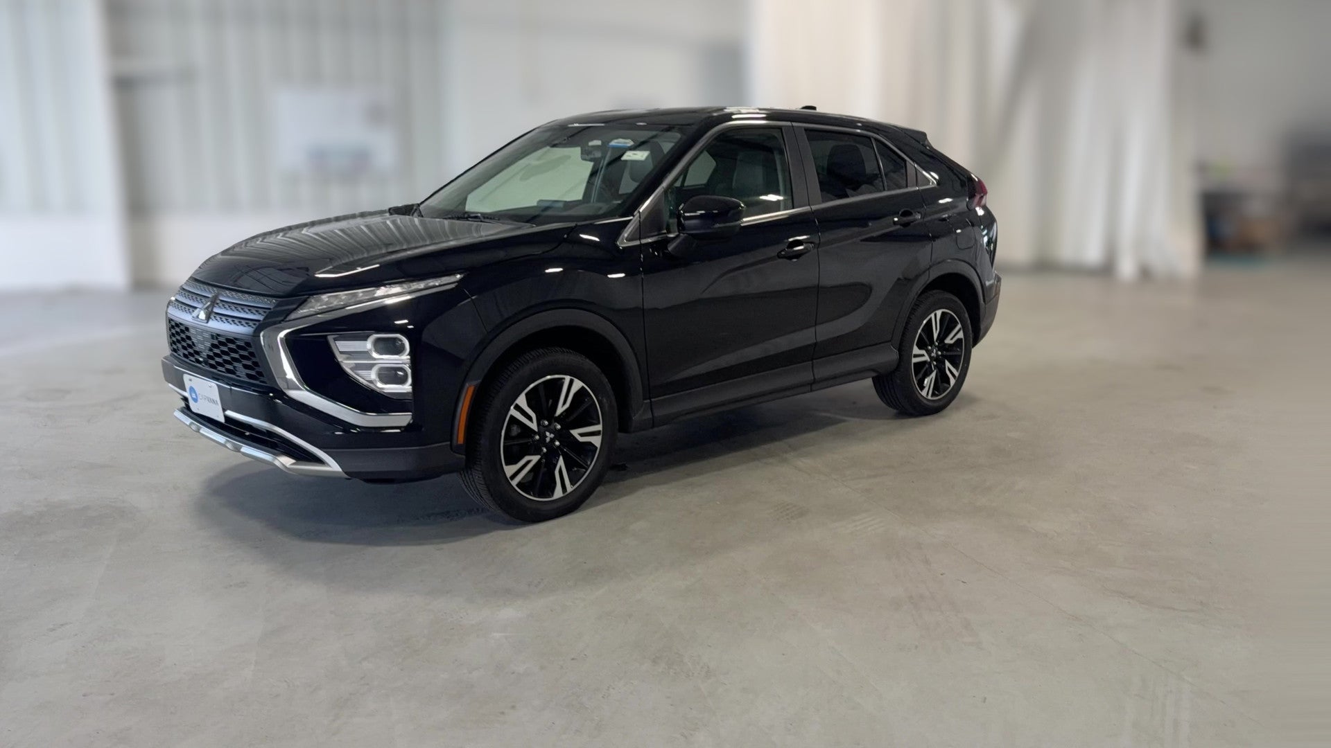 2024 Mitsubishi Eclipse Cross vehicle photo
