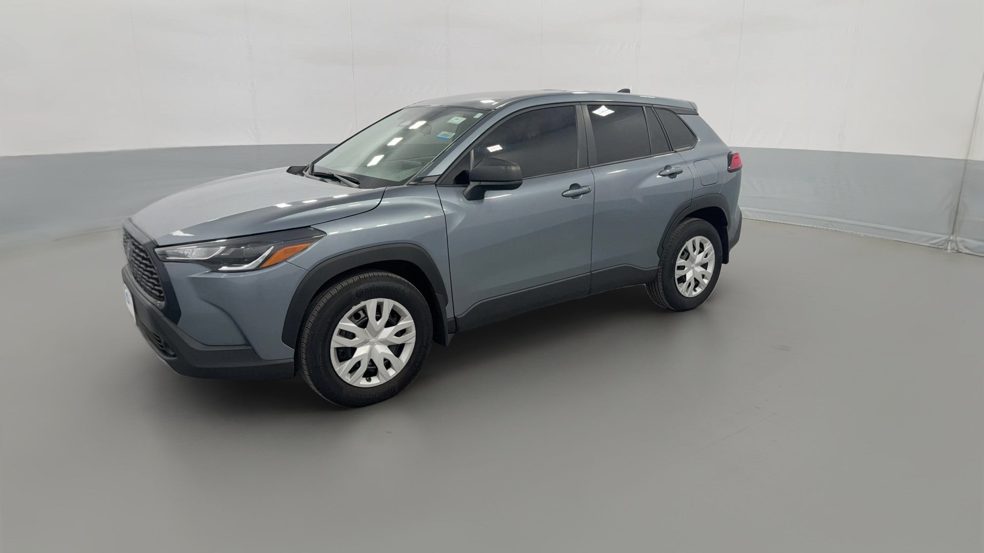2024 Toyota Corolla Cross vehicle photo