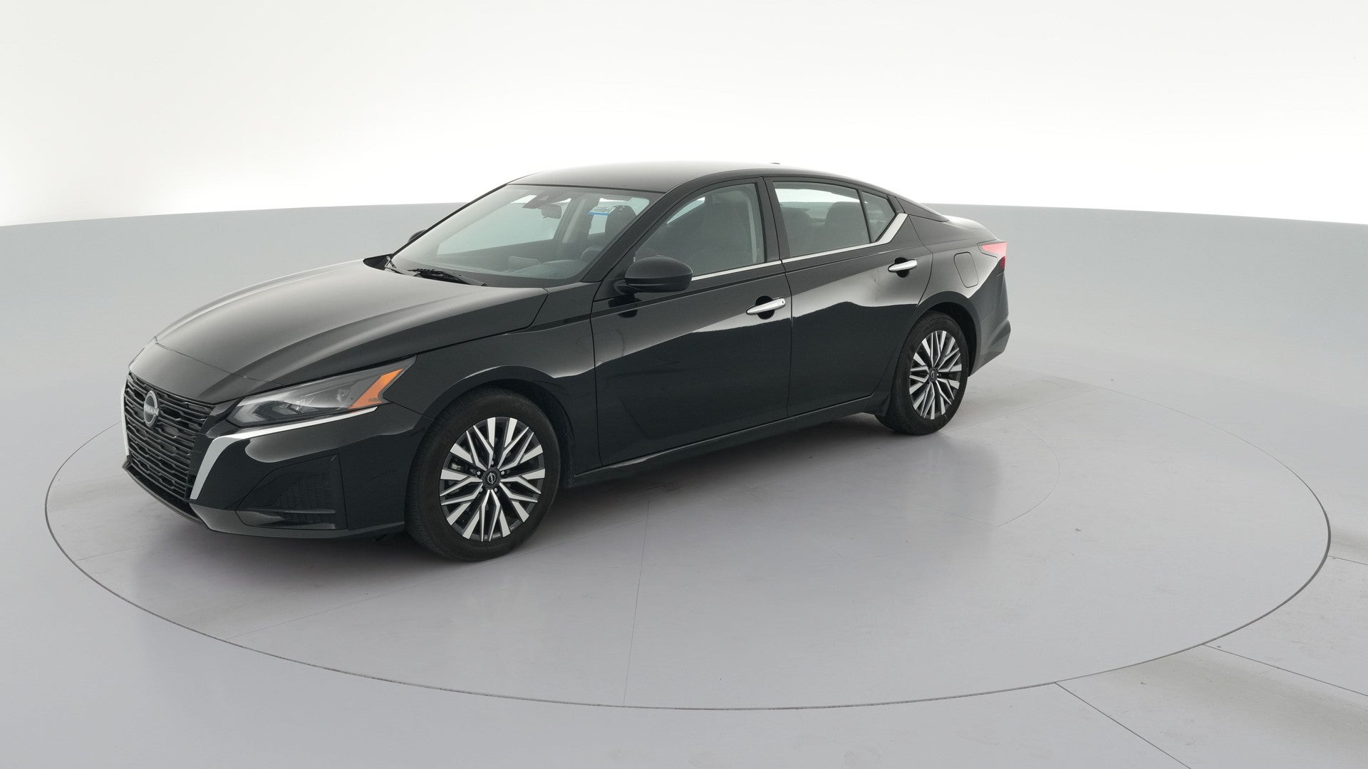 2025 Nissan Altima vehicle photo