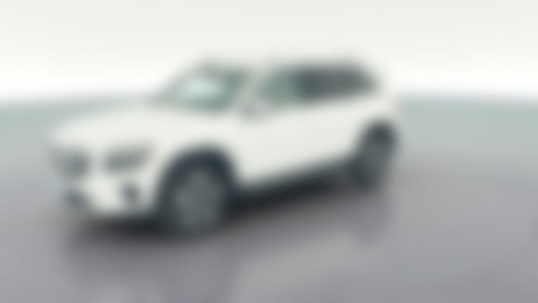 2025 Mercedes-Benz GLB vehicle photo