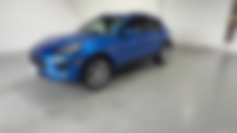 2018 Porsche Macan vehicle photo