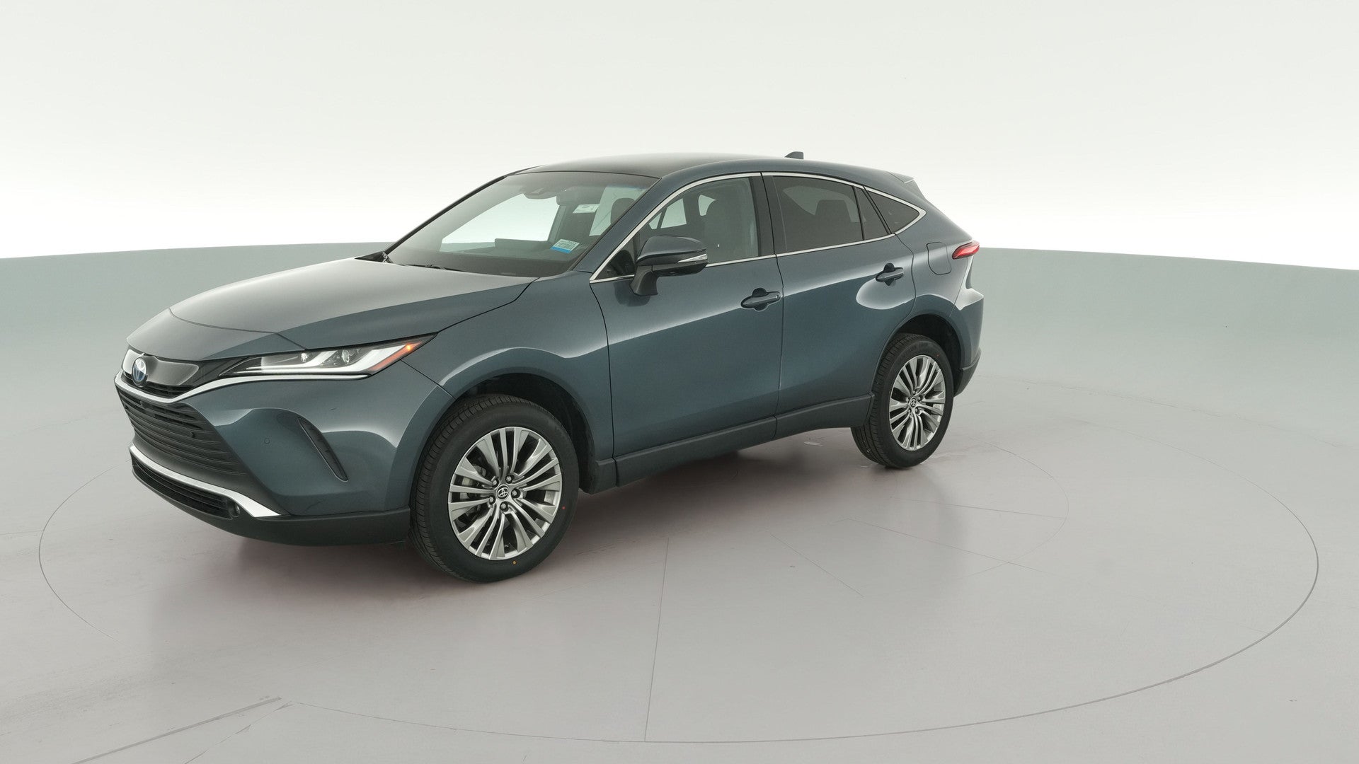 2024 Toyota Venza vehicle photo