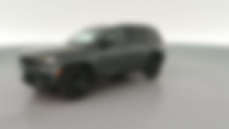 2025 Jeep Grand Cherokee vehicle photo