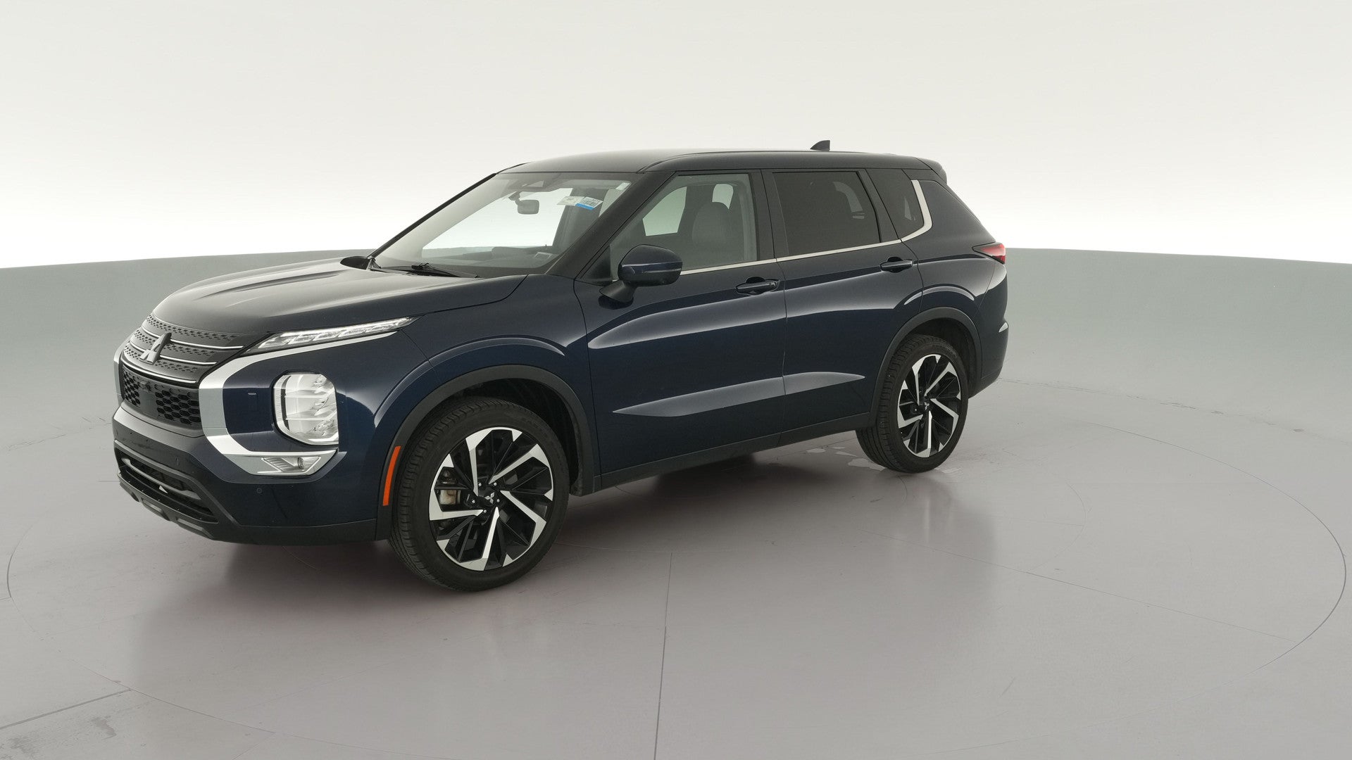 2024 Mitsubishi Outlander vehicle photo