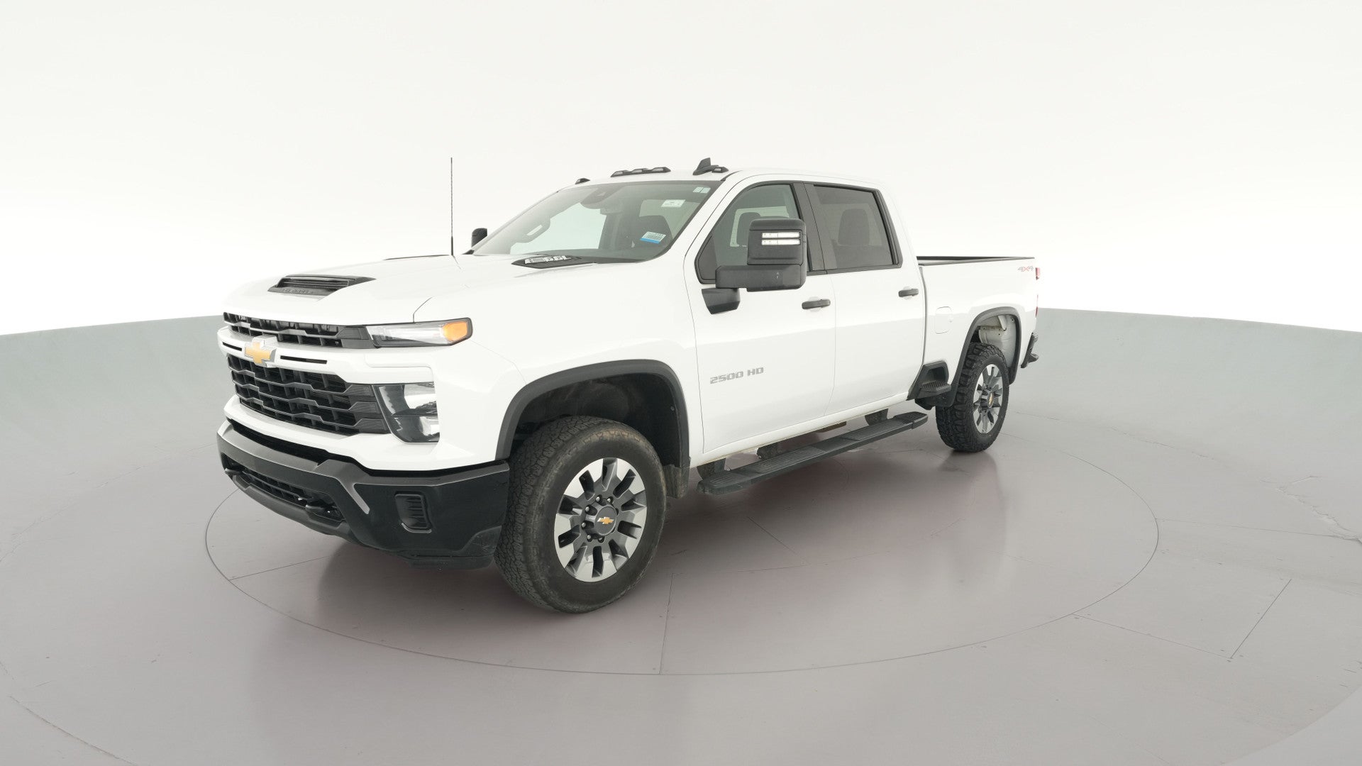 2024 Chevrolet Silverado 2500 HD Crew Cab vehicle photo