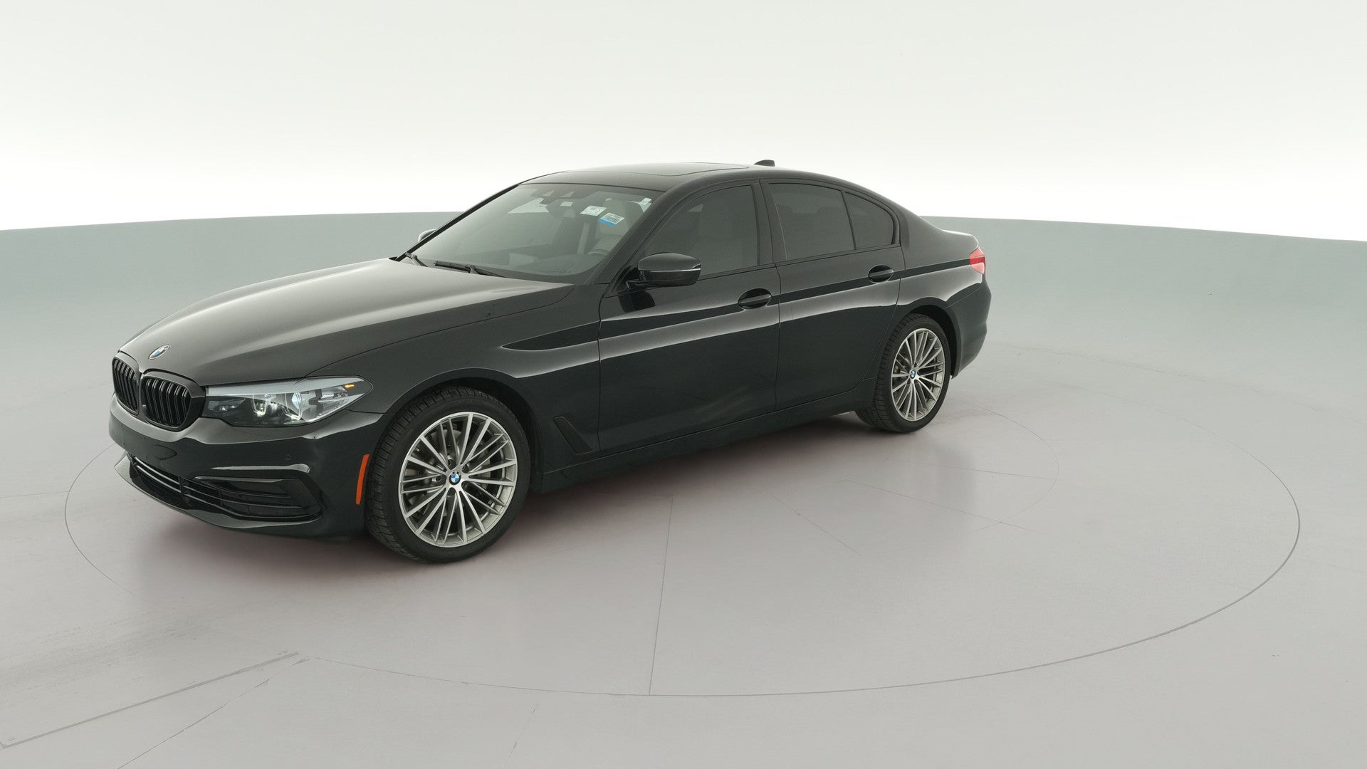 2020 BMW 5 Series vehicle photo