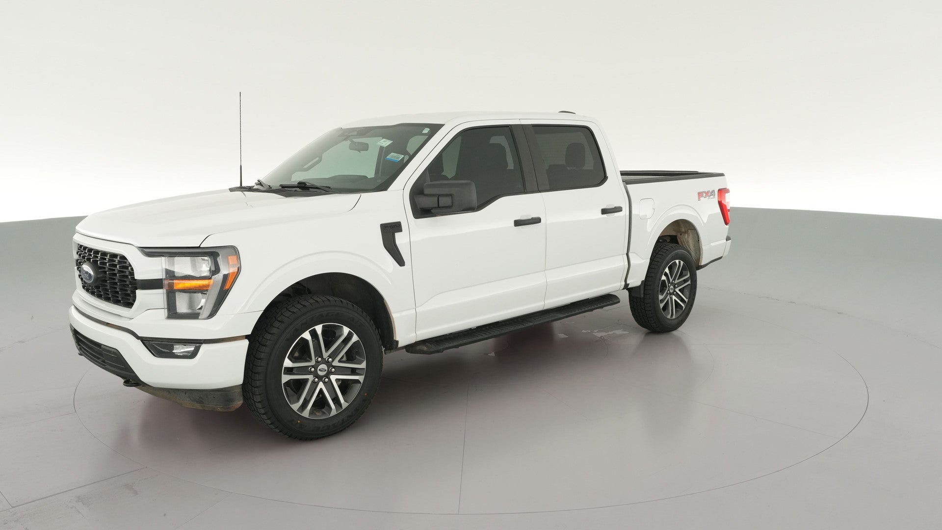 2023 Ford F150 SuperCrew Cab vehicle photo