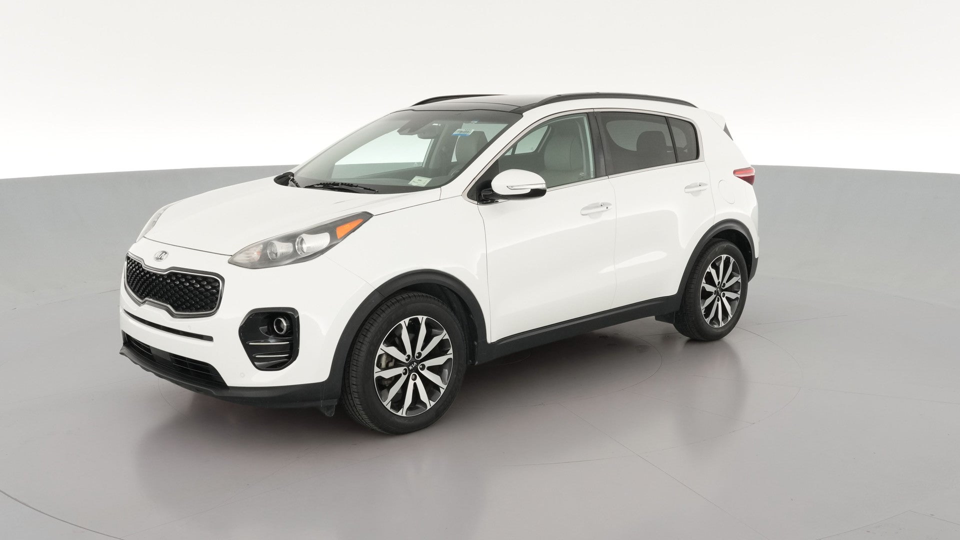 2019 Kia Sportage vehicle photo