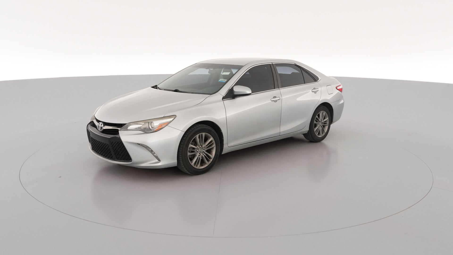 2015 Toyota Camry vehicle photo