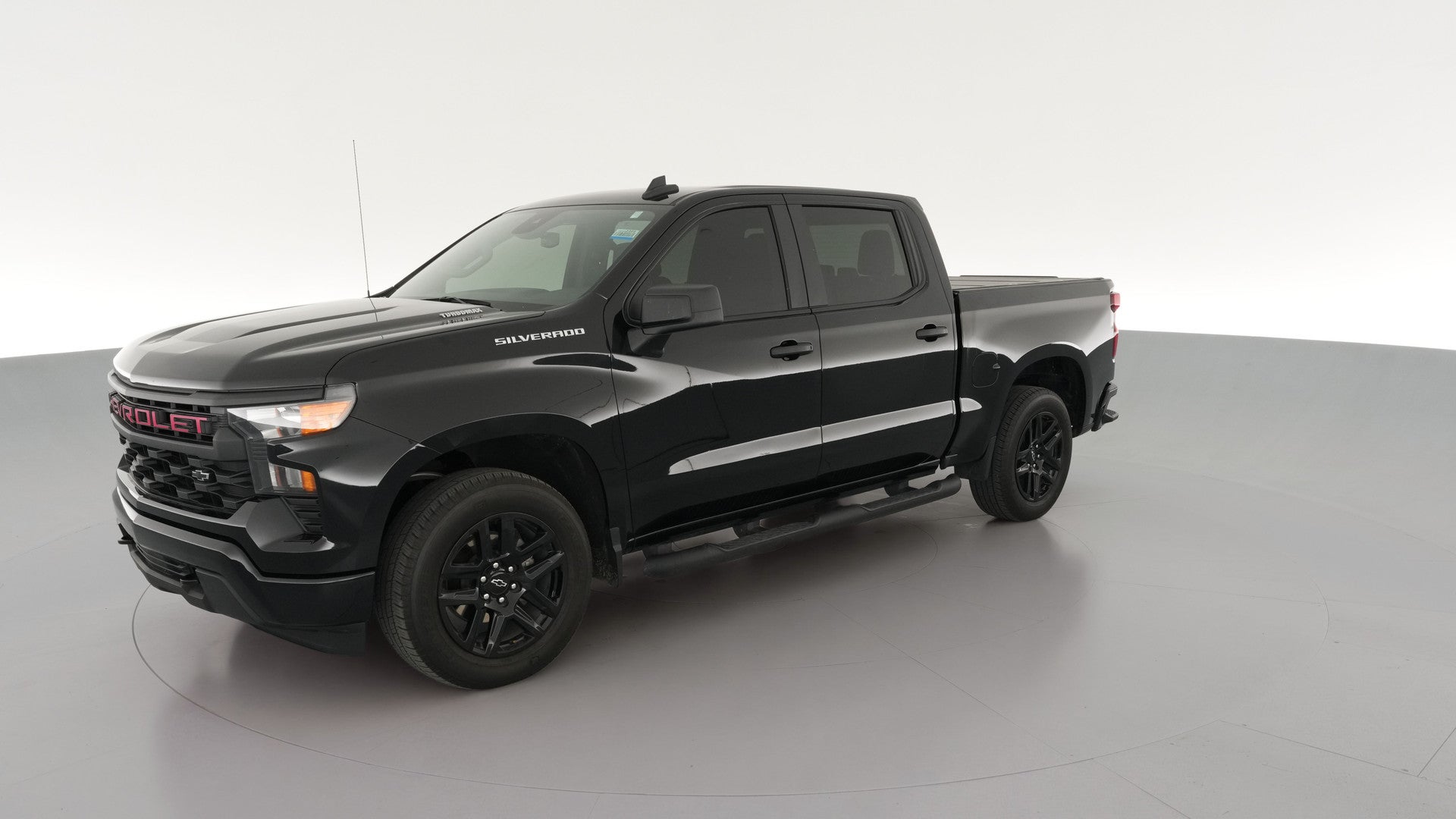 2025 Chevrolet Silverado 1500 Crew Cab vehicle photo