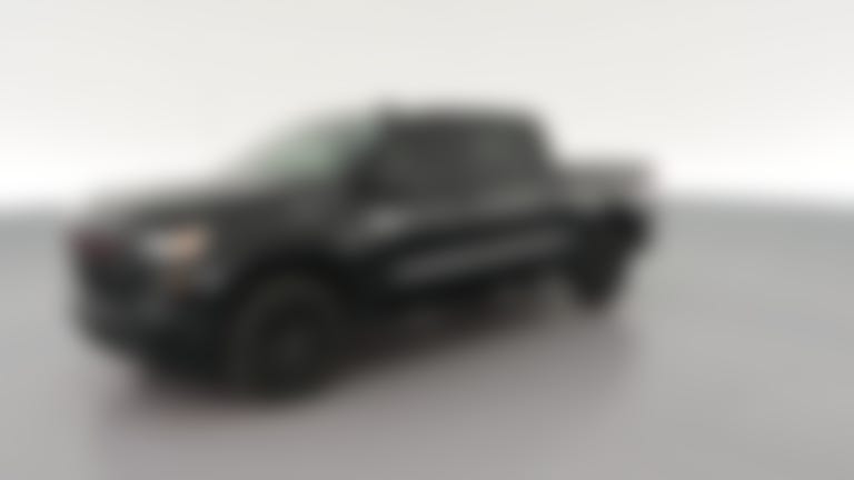 2025 Chevrolet Silverado 1500 Crew Cab vehicle photo