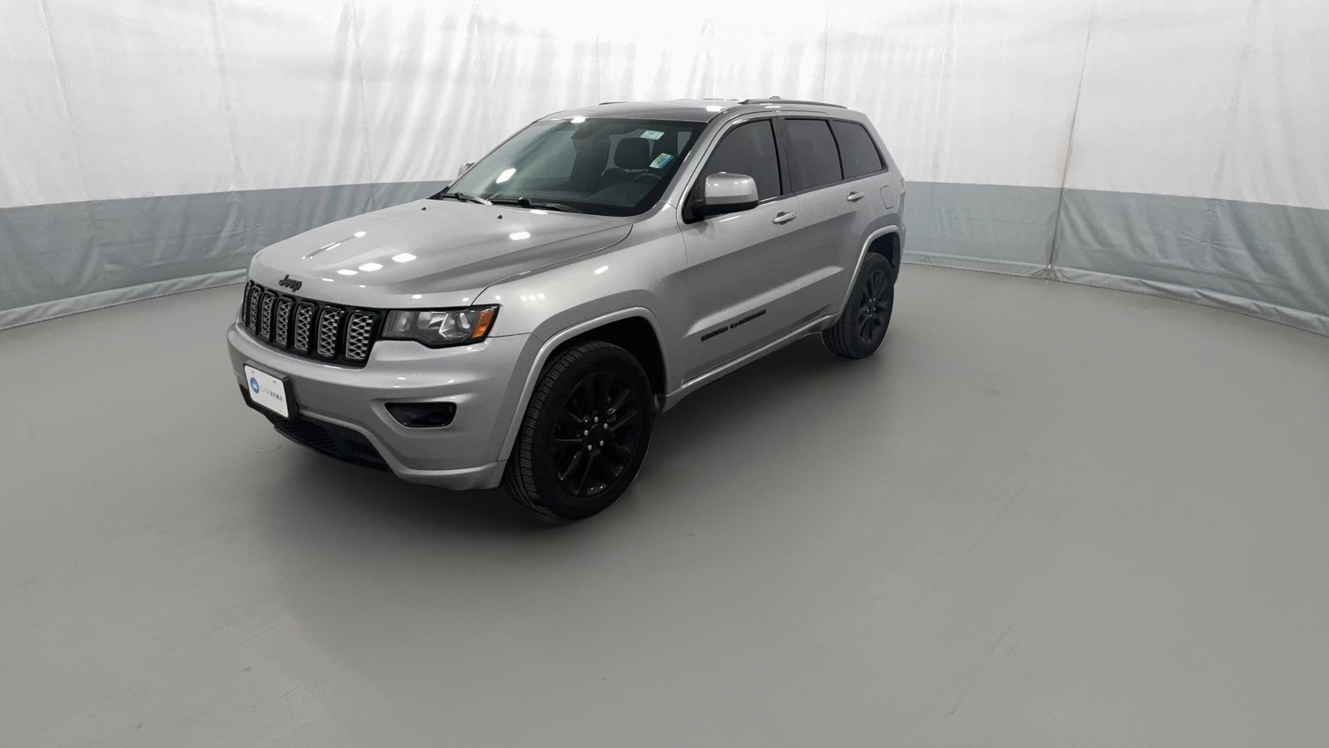 2017 Jeep Grand Cherokee vehicle photo