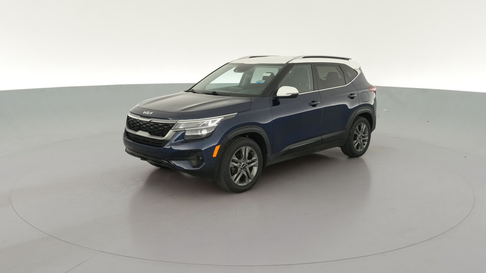 2023 Kia Seltos vehicle photo