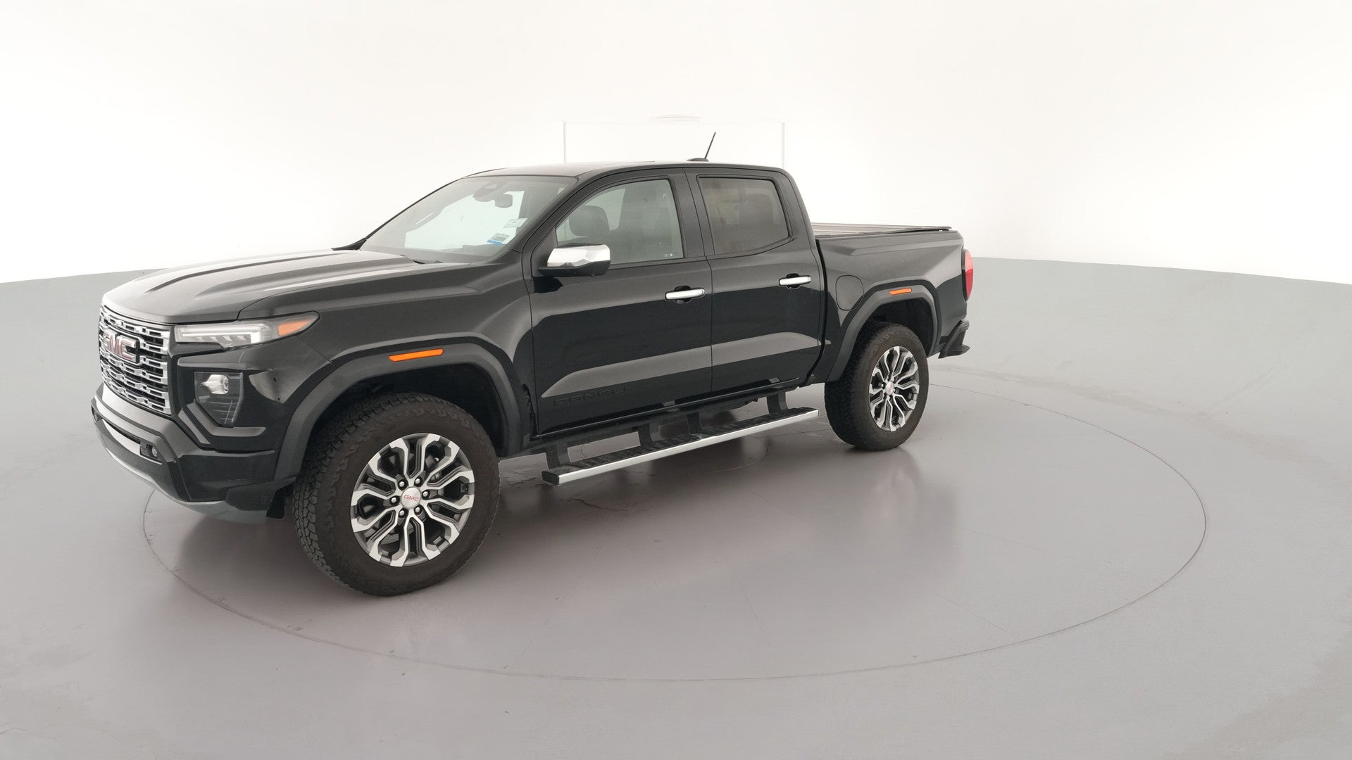 2023 GMC Canyon Crew Cab vehicle photo