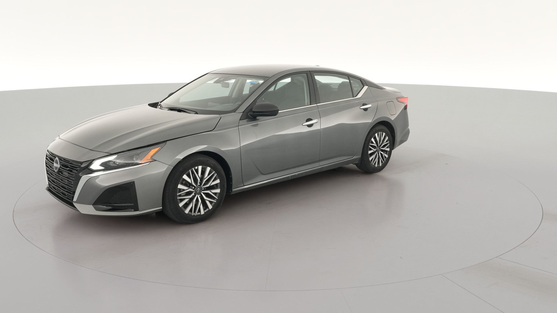 2025 Nissan Altima vehicle photo