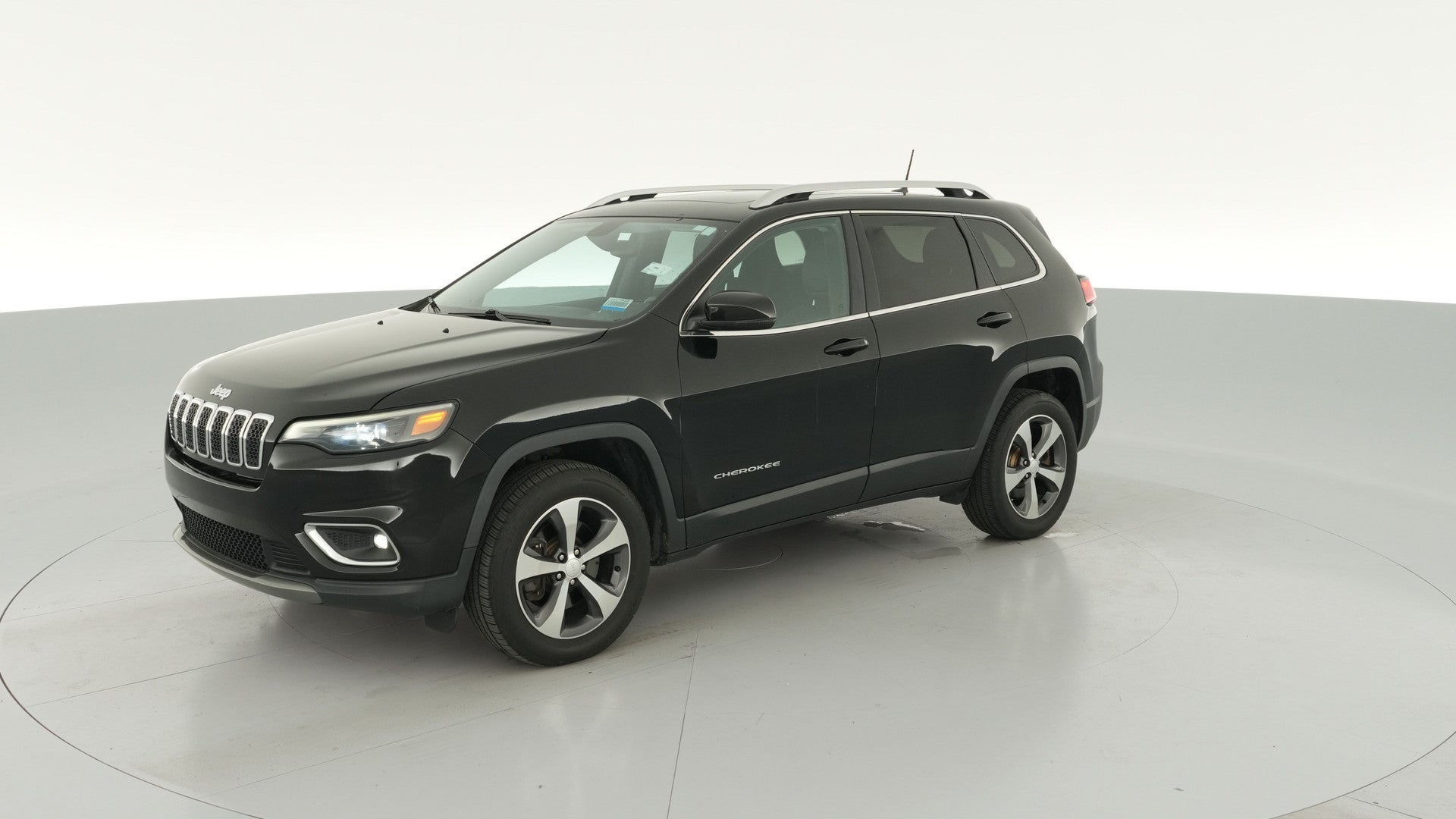 2019 Jeep Cherokee vehicle photo