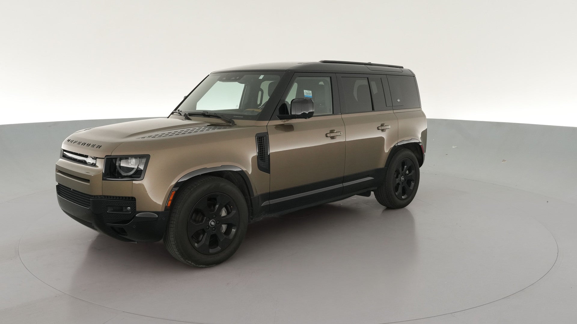 2024 Land Rover Defender 110 vehicle photo