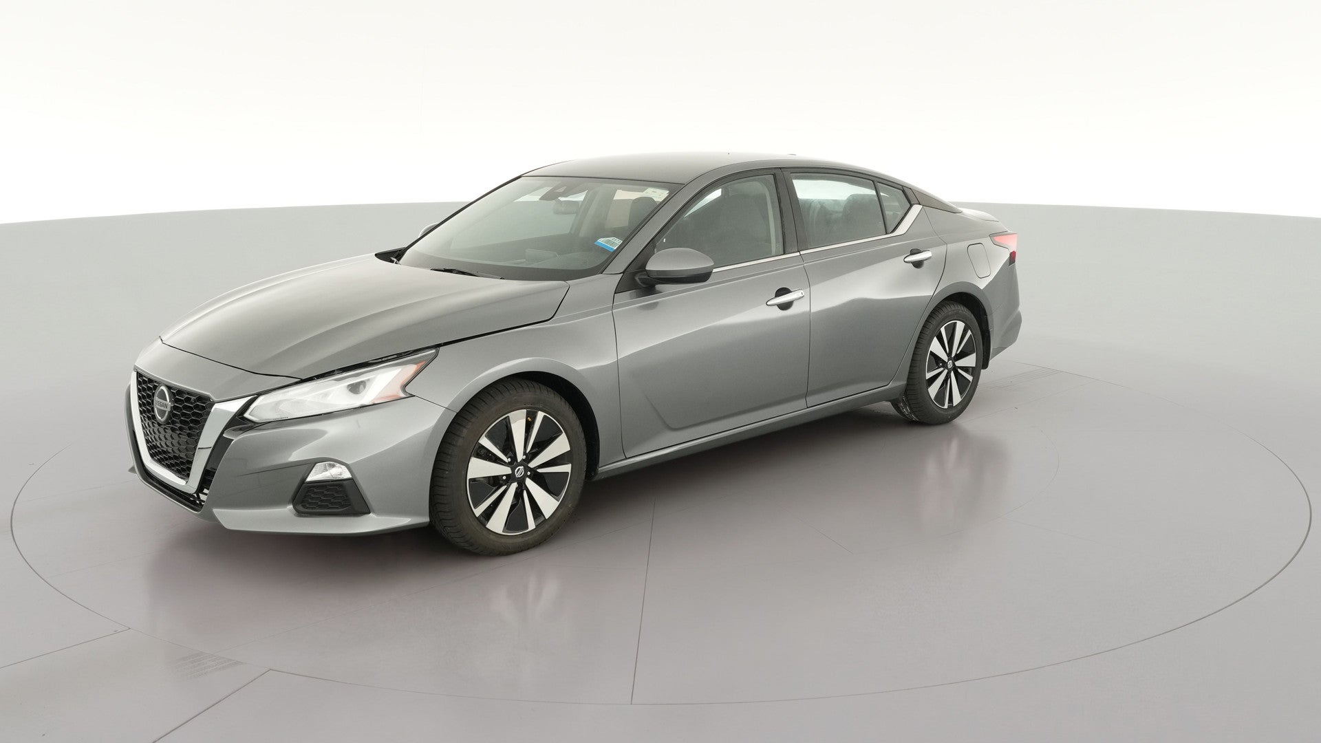 2021 Nissan Altima vehicle photo