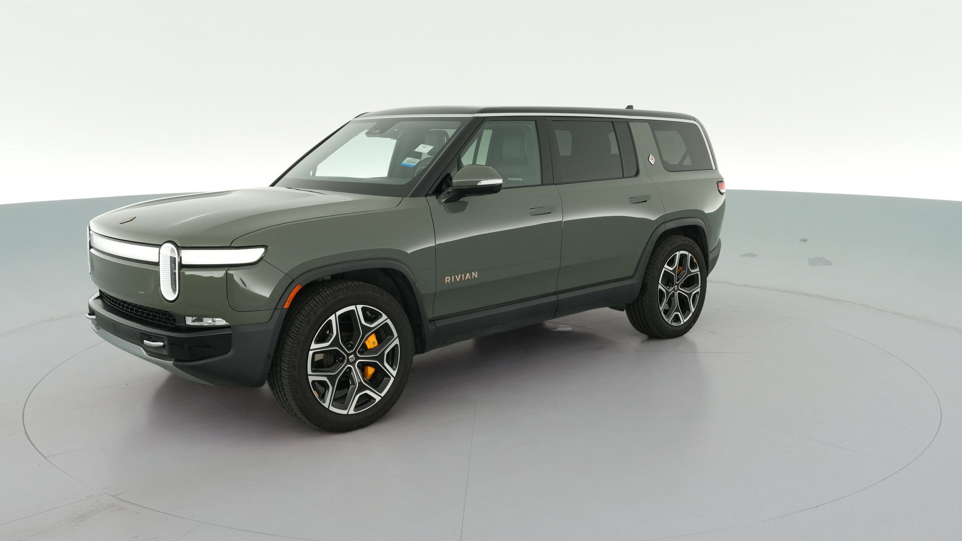 2023 Rivian R1S vehicle photo
