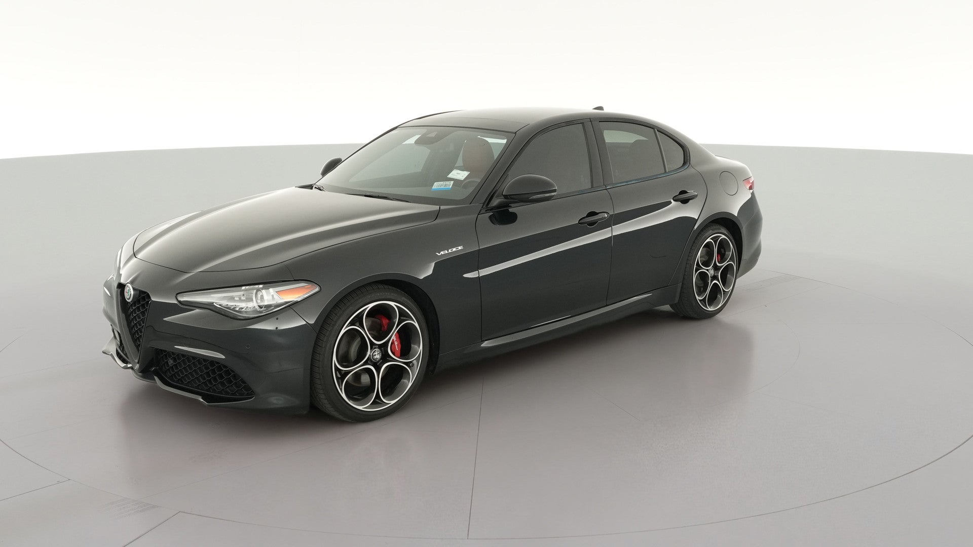 2023 Alfa Romeo Giulia vehicle photo