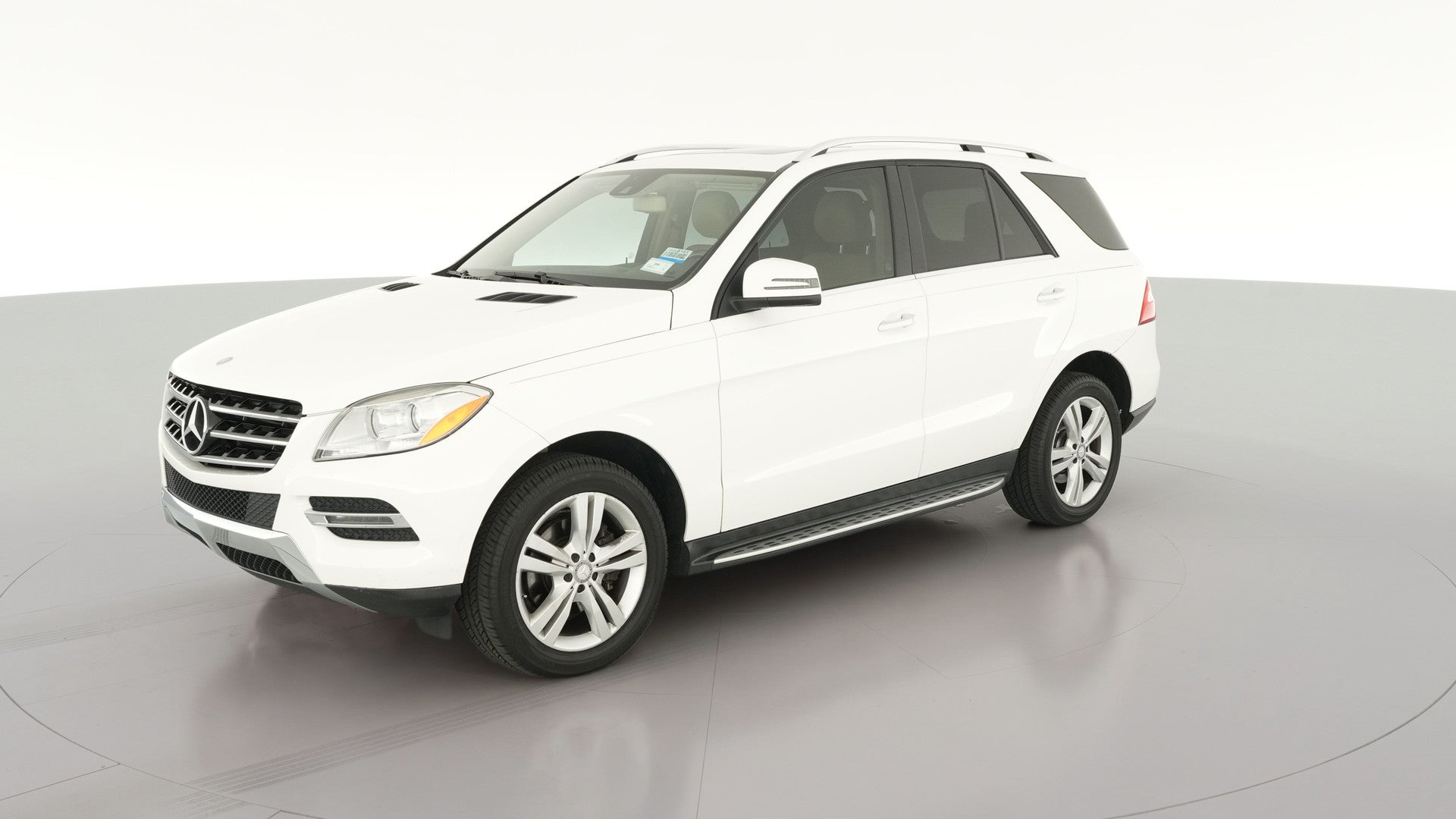 2014 Mercedes-Benz M-Class vehicle photo
