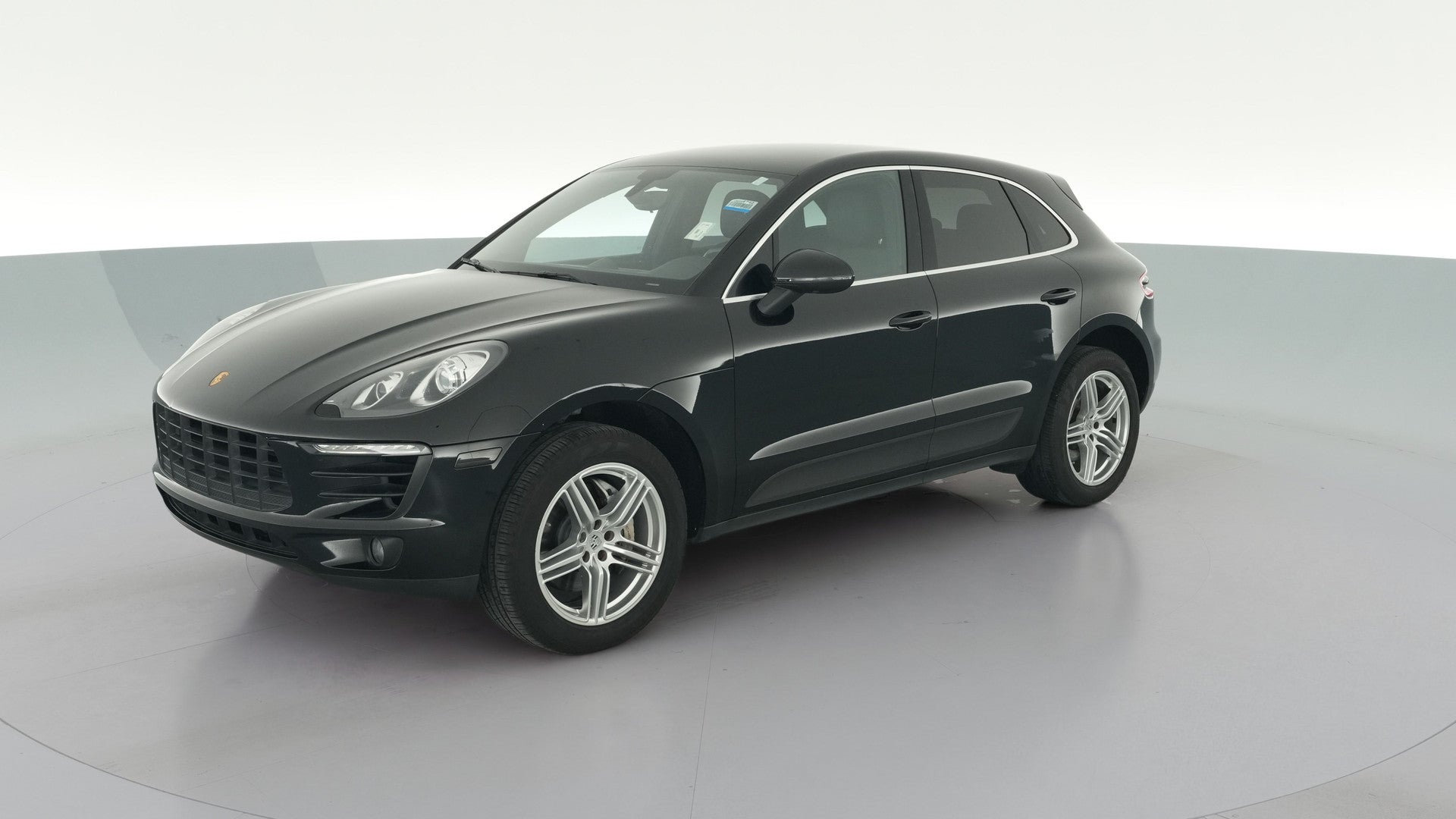 2016 Porsche Macan vehicle photo