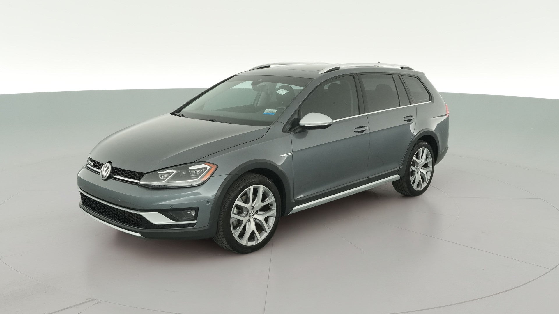 2019 Volkswagen Golf Alltrack vehicle photo